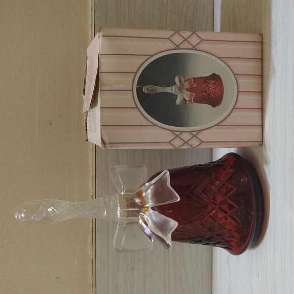 Vintage 1975 Avon Crystal Song Bell - Picture 2 of 6
